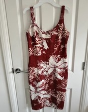 Image of GUESS Burgundy & Beige Floral Bodycon Dress Size UK Small BNWT Fast Delivery