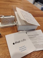 Apple iPod Shuffle 2nd Generation Silver 2.03GB With Box and Charging doc