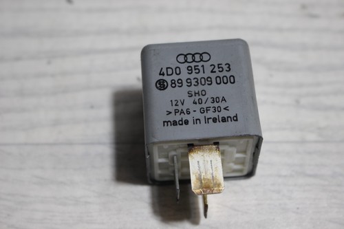 Relais 372 Kraftstoffpumpenrelais 4D0951253 / 899309000 Audi A4 B5 Bj,04