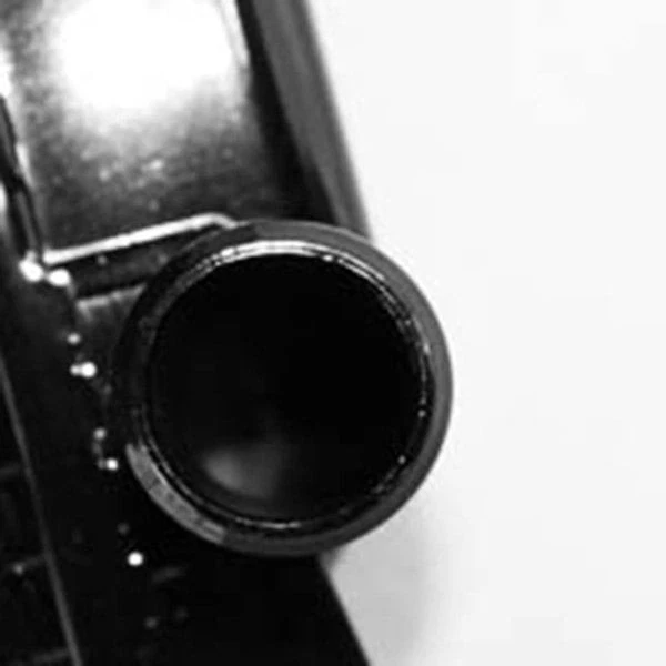 For Suzuki Sidekick 1994-1998 TYC Engine Coolant Radiator Foto 3 de 4