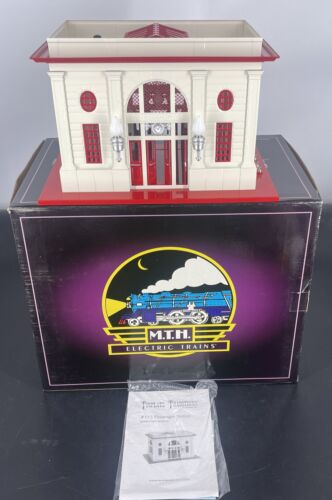 MTH Tinplate Traditions 10-4033 RED & WHITE #115 PASSENGER STATION NEW IN BOX - Picture 1 of 9