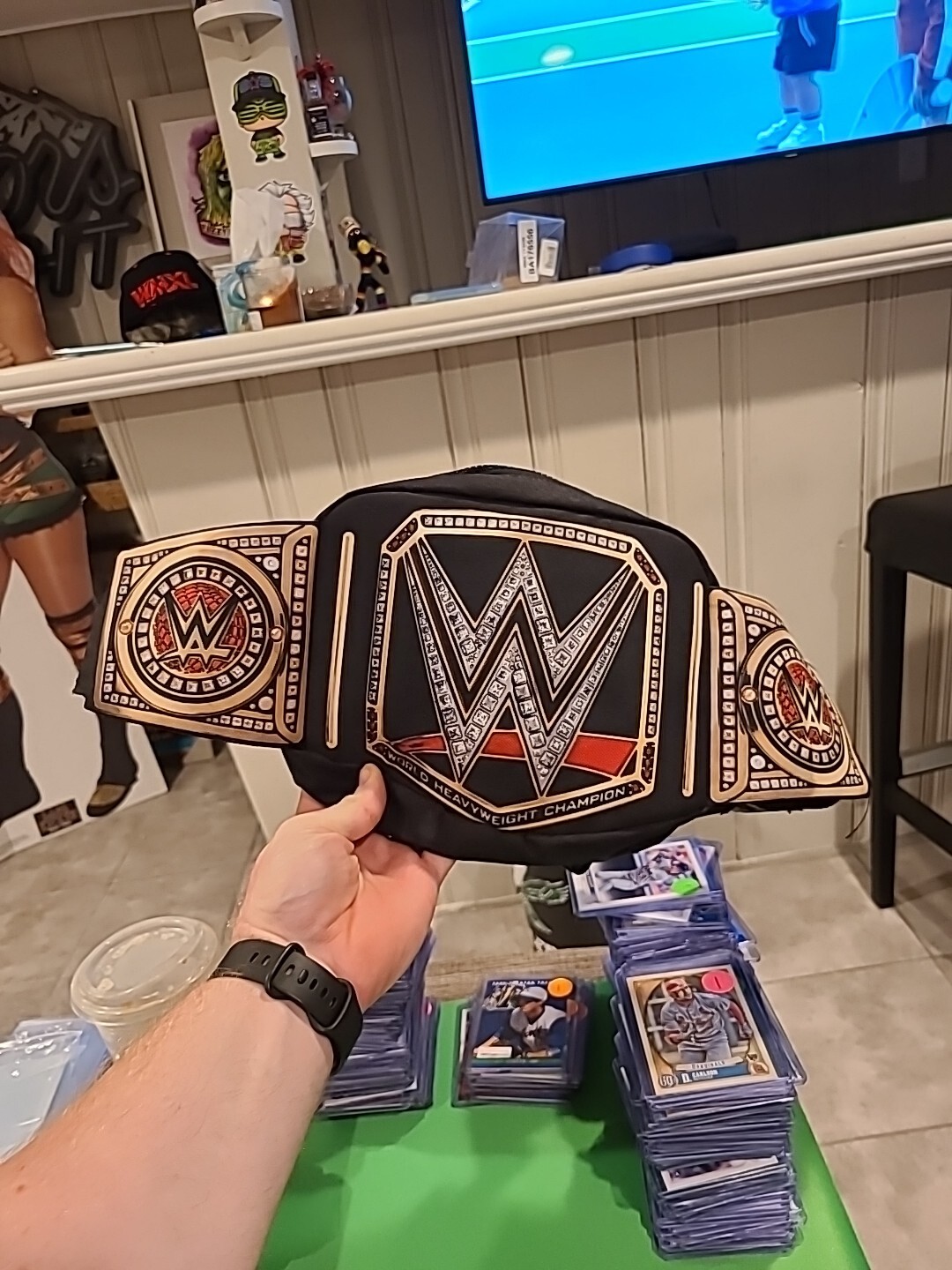 WWE Loot Slam Crate World Heavyweight Championship Belt Fanny Pack Bag