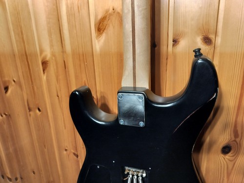 Charvel body All Parts neck Strat Guitar SD Distortion Wilkinson Bridge - Imagen 14 de 15