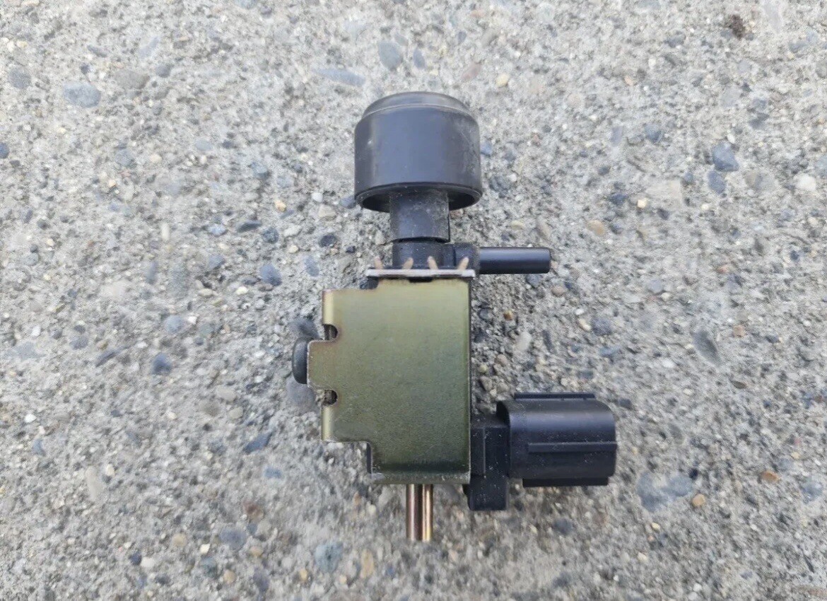 Honda CR-V 2002-2006 Control Solenoid Valve 36163-PND-A01 OEM Replacement