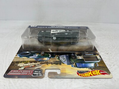 Hot Wheels Team Transport - Camion Avec Jaguar E-Type Lightweight #14 - 1/64 - Vert - Neuf Sous Blister