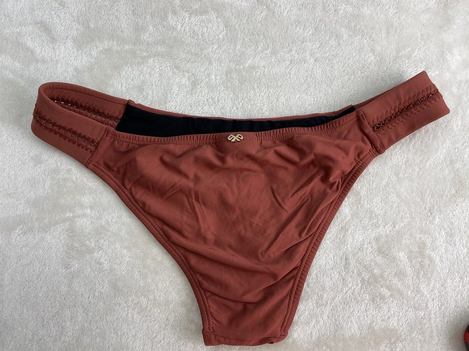 Parte inferior de bikini para mujer Pily Q cosida cintura lengüeta talla pequeña henna Foto 3 de 4