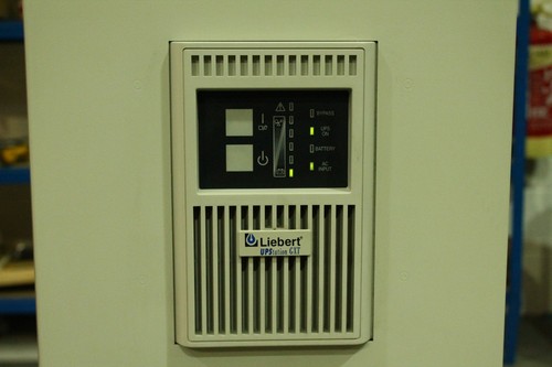 Liebert GXT 10000 VA - 10KVA - Online sine wave UPS - new cells - 90d RTB - Picture 2 of 12