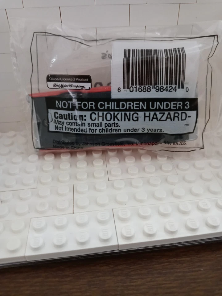 FORD THUNDERBIRD EDICIÓN DISNEY PELÍCULA "FLUBBER" '63 NUEVO EN BOLSA DIECAST LTD Foto 3 de 3
