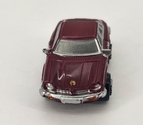 1986 GALOOB MICRO MACHINES JAGUAR XJS MAROON / RED 1 1/4" CAR - Picture 2 of 10