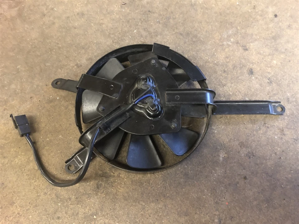 Kawasaki ZZR600 ZZR 600 ZX600J 05 06 07 08 ZX6R 98-02 OEM вентилятор вентилятора радиатора - Изображение 2 из 3