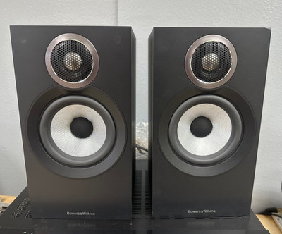 Bowers & Wilkins 607 S3 Black Bookshelf Speakers Pair 