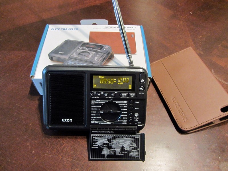 ETON ELITE TRAVELER AM/FM/LW/SW Radio Shortwave, SSB, Aircraft, Clock & Case