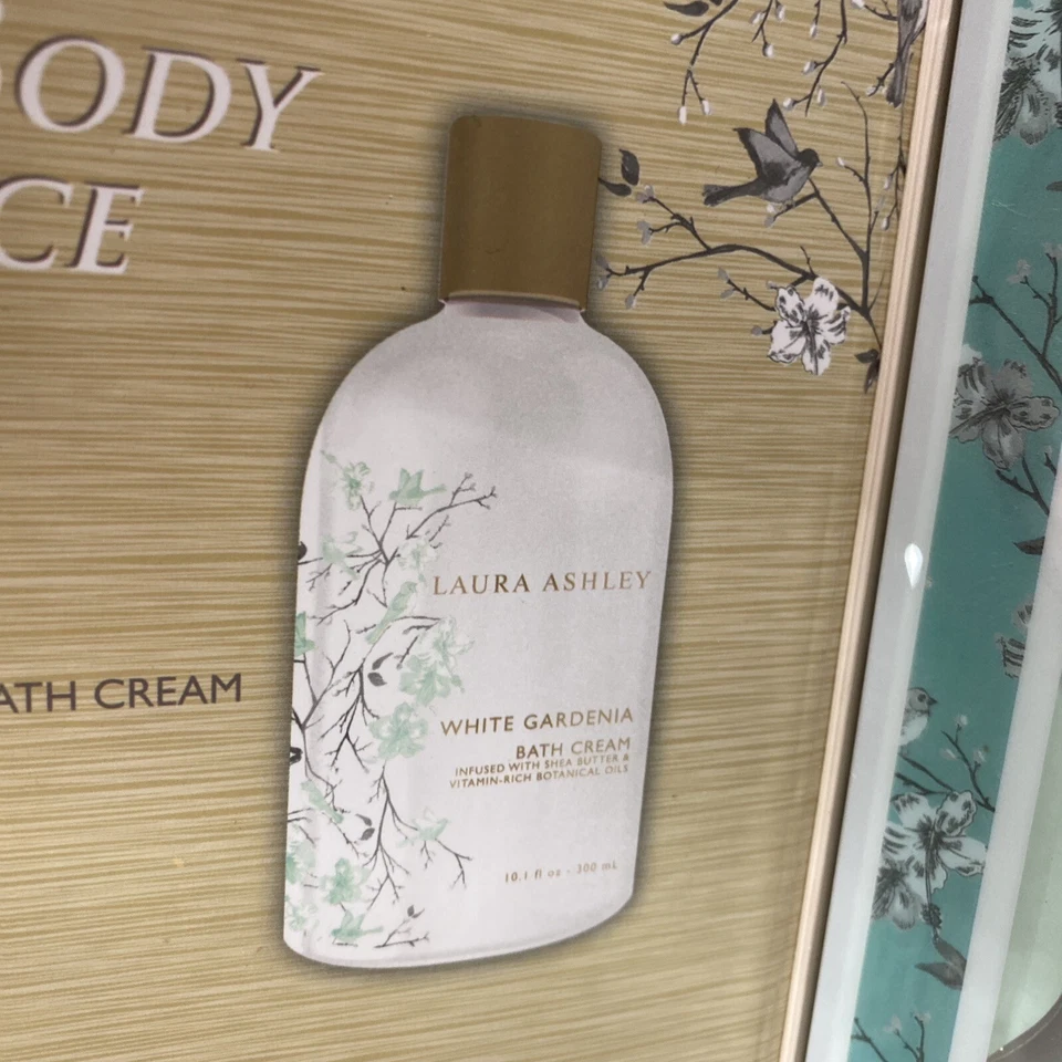 Laura Ashley White Gardenia Juego de 5 piezas Loción Gel de Ducha Jabón Crema Corporal NUEVO Foto 4 de 4