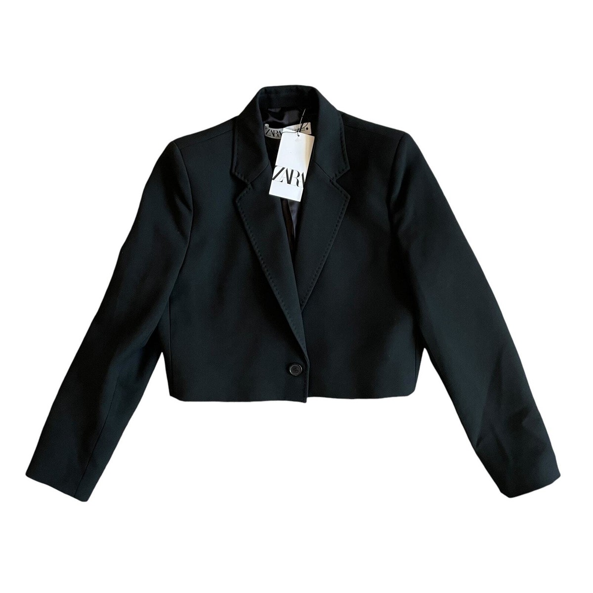 大人気！Zara Cropped Flap Blazer ブラック 大人気！Zara Cropped Flap Blazer ブラック ZARA CROPPED FLAP
