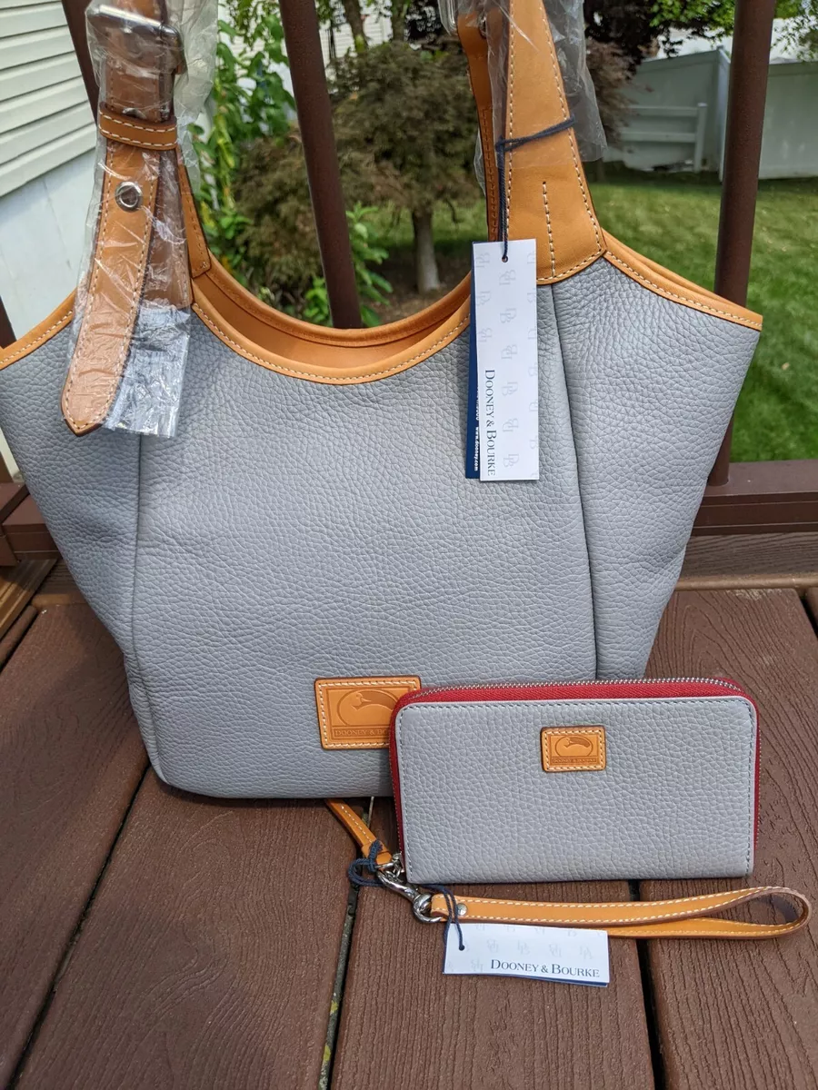 Dooney and bourke patterson wallet hot sale