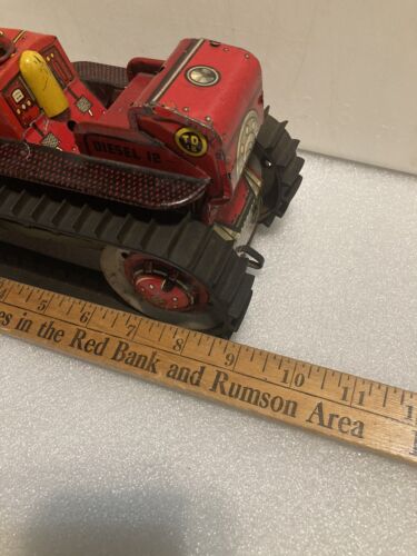 VINTAGE MARX WIND UP TIN TOY PAINTED FARM DIESEL12 TRACTOR WITH TREAD TD18 - Picture 21 of 21