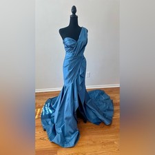Tarik Ediz Ashy Blue One Taffeta Shoulder Ruffle Margret Gown Dress size US 4