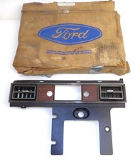 1974 Lincoln Continental Town Car NOS DASH A/C REGISTER RADIO FACE TRIM BEZEL