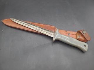 WWII US Anderson Glendale CA Patton Saber Fighting Knife Dagger With Sheath