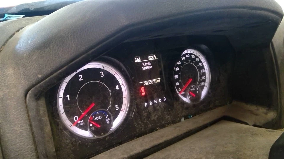 (LOCAL PICKUP ONLY) Rear Leaf Spring Pickup Fits 14-24 DODGE 3500 PICKUP 1717741 Foto 3 de 4