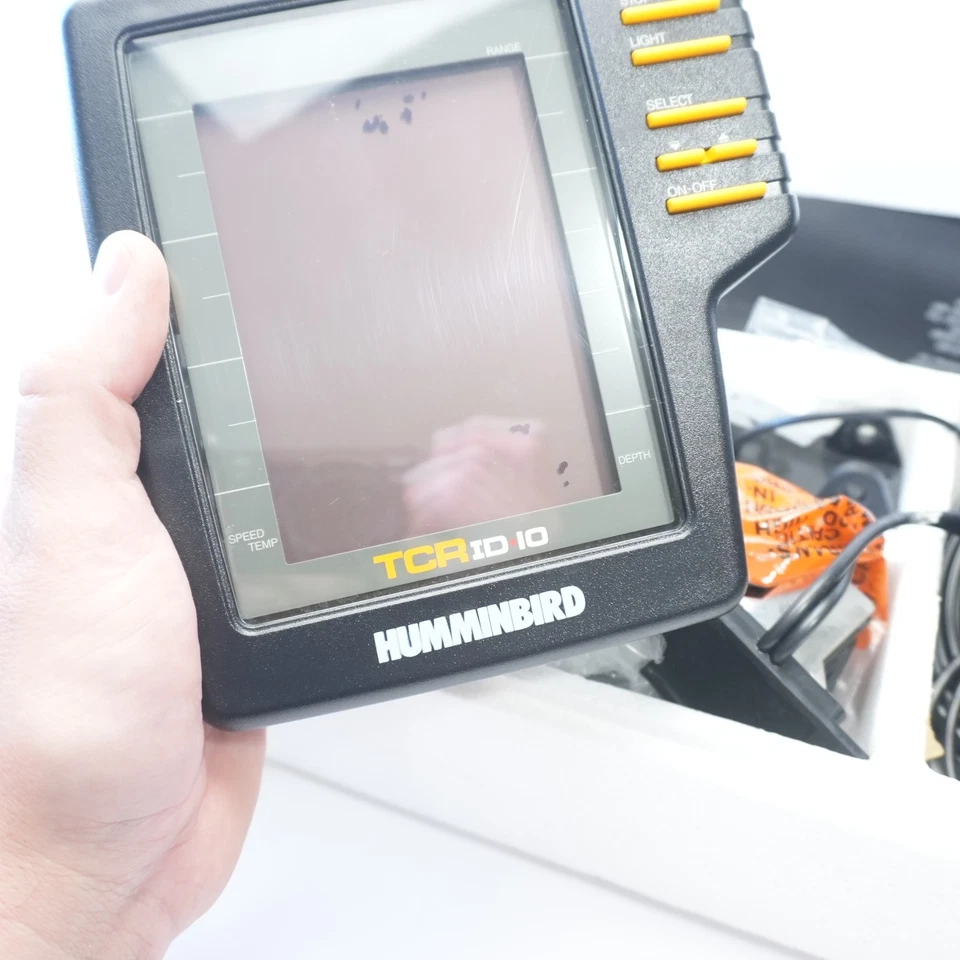 ISSUE* Humminbird Platinum ID PTM 600 Portable Fish Finder - Image 2 of 4