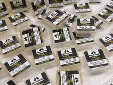 Lotto Stock Ami MUSTAD - 50 pacchetti assortiti - CD304