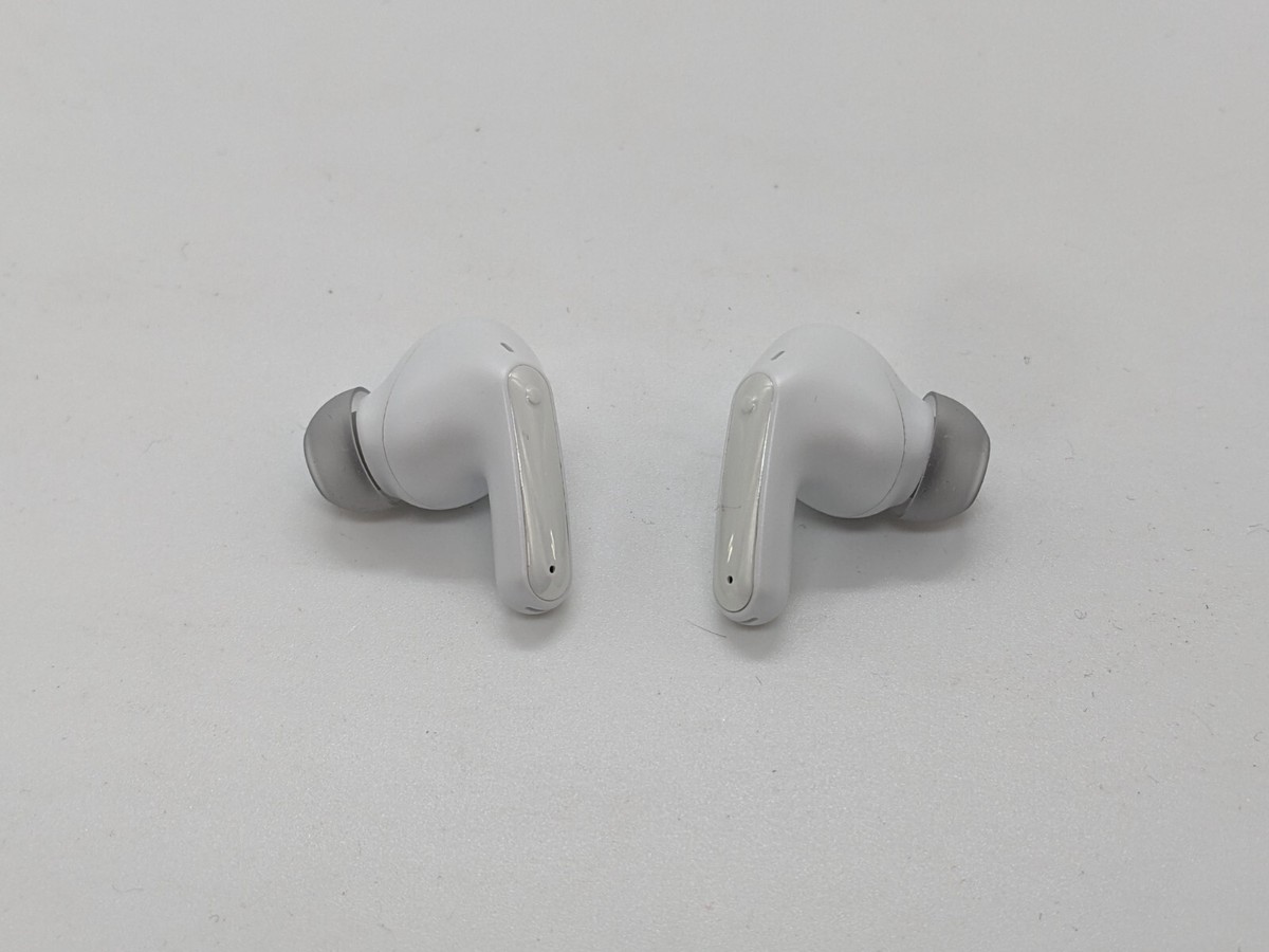 Left or right ear ONLY LG Tone Free FP8 UFP8 wireless Bluetooth earbuds  white