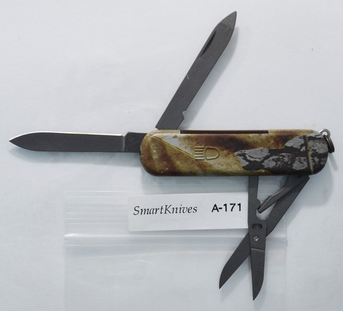 Navaja suiza Wenger Microlite Esquire (camuflaje)- nueva en caja nueva #A171 - Imagen 4 de 6