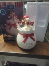 F.A.O Schwarz Christmas Decorative Holiday Cookie Jar no Cookie Cutters included