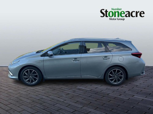 2016 Toyota Auris 1.8 VVT-h Excel Touring Sports 5dr Petrol Hybrid CVT Euro 6 (s - Picture 6 of 20
