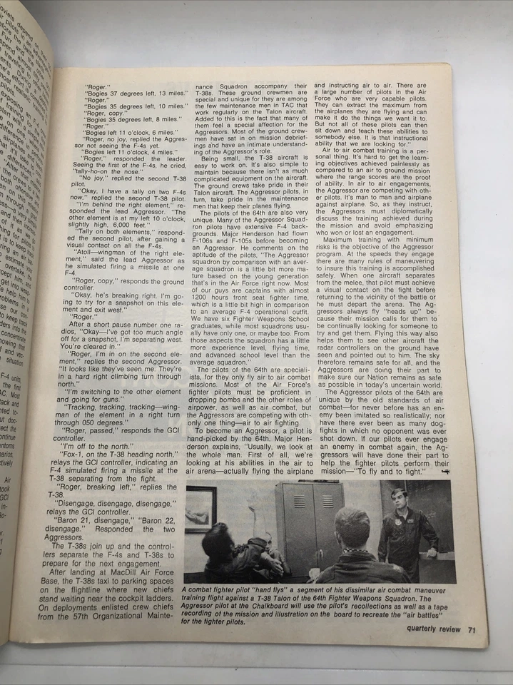 Air Classics Quarterly Review Magazine Winter 1976 Foto 3 de 4