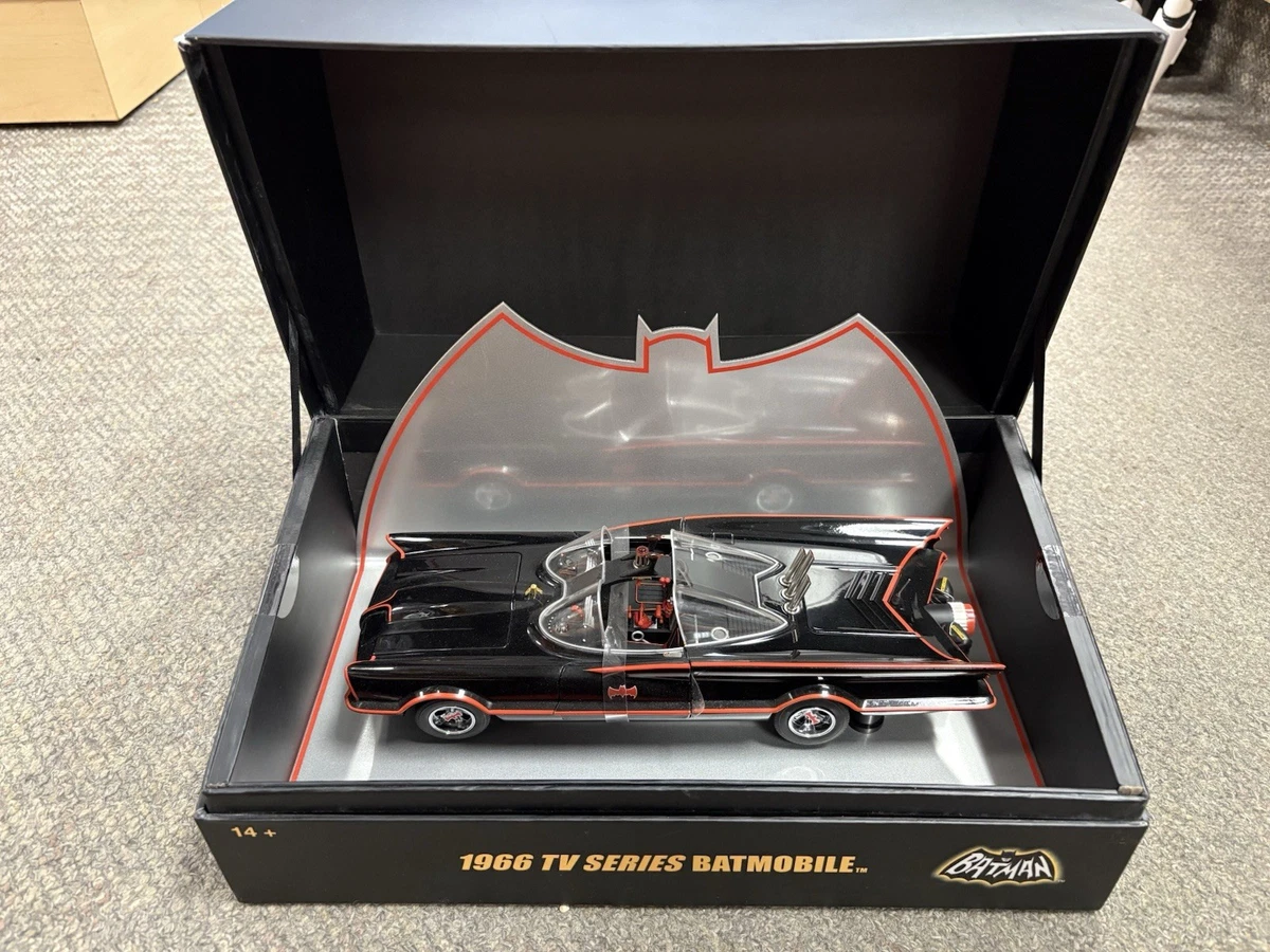 Hot Wheels Batman Elite 1:18 Scale Diecast Cars, Trucks & Vans for