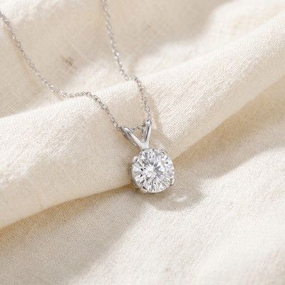 3/4 kt runder Diamant Solitär Anhänger 14 K Weißgold Damen Halskette verbessert