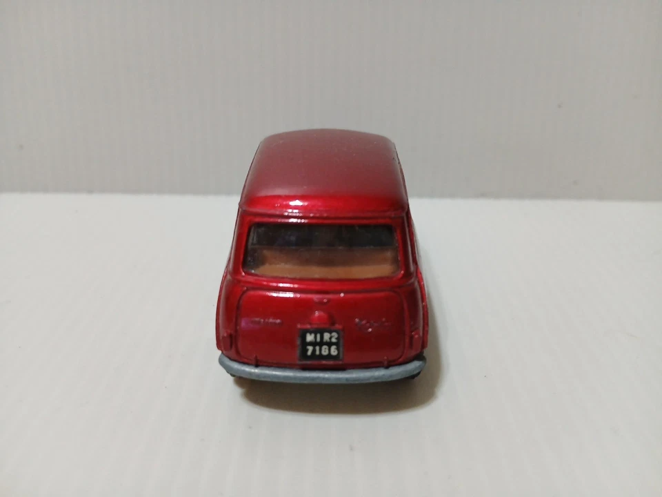 Mebetoys Mini Minor Innocenti A-28 scala 1:43  - Immagine 3 di 4