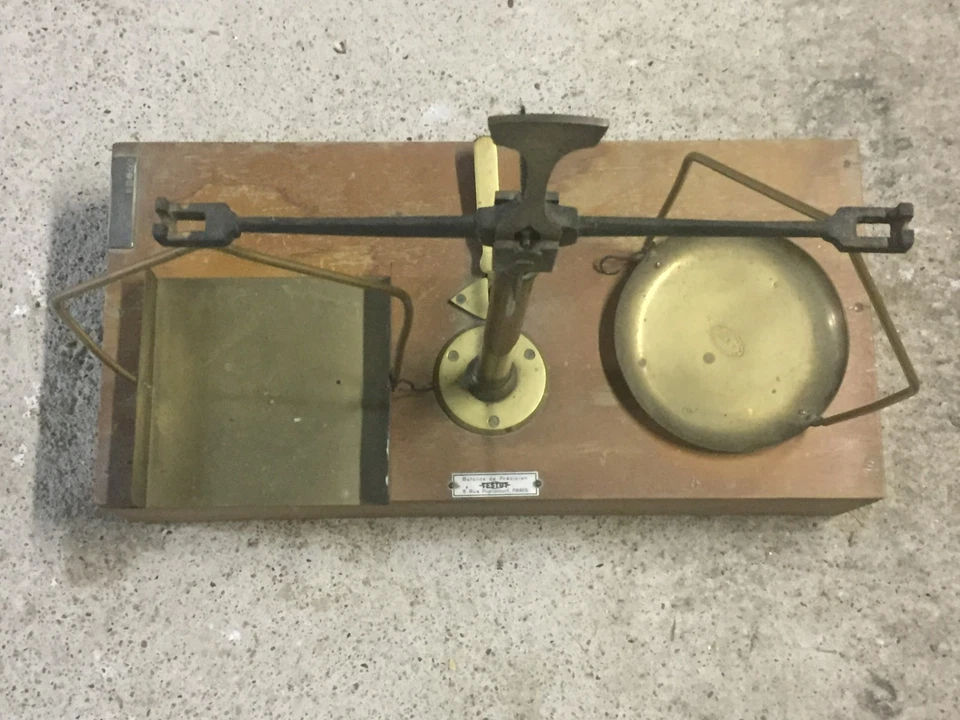 ANCIENNE BALANCE POSTALE TESTUT à  TREBUCHET  - Photo 4/4