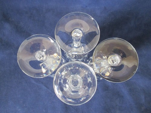 Juego de 4 copas de vino de cristal Atlantis Suzana vintage usadas en excelente estado hechas en Portugal - Imagen 11 de 11