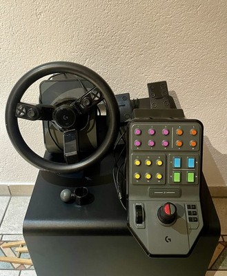 Logitech Farming Simulator Set Komplett Lenkrad Pedale und Steuerpult Gut