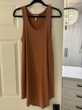 Leith Women's Scoop Neck Racerback Shift Dress Women's Size M Pink/Coral