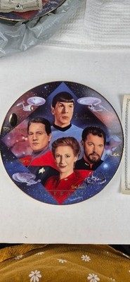 STAR TREK Plate  30 YEARS  SECOND IN COMMAND # 0772 F