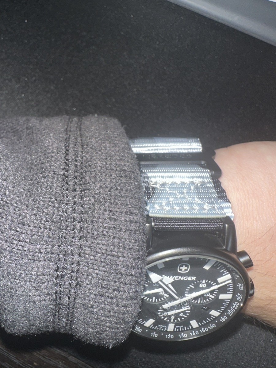 WENGER Swiss Army NOS COMMANDO CHRONOGRAPH 7089X/T BLK/WHT Model
