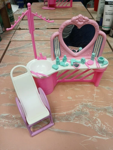 Vintage Barbie Dance Magic Beauty Salon Toy Play Near Complete Set Arco