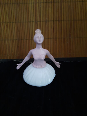 AVON EAU DE TOILETTE FLASCHE '' LA DANSEUSE'' leer 11 cm hoch
