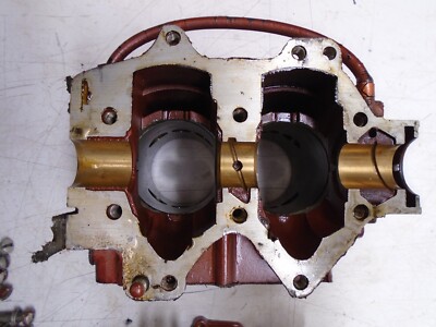 J4a Johnson Evinrude 5.5 HP Outboard Cylinder Block 376514 0376514  