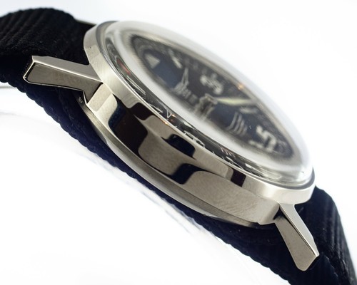 Pobeda Soviet Mechanical Men's Navigator Wristwatches Classic Vintage Watch USSR - Picture 3 of 6