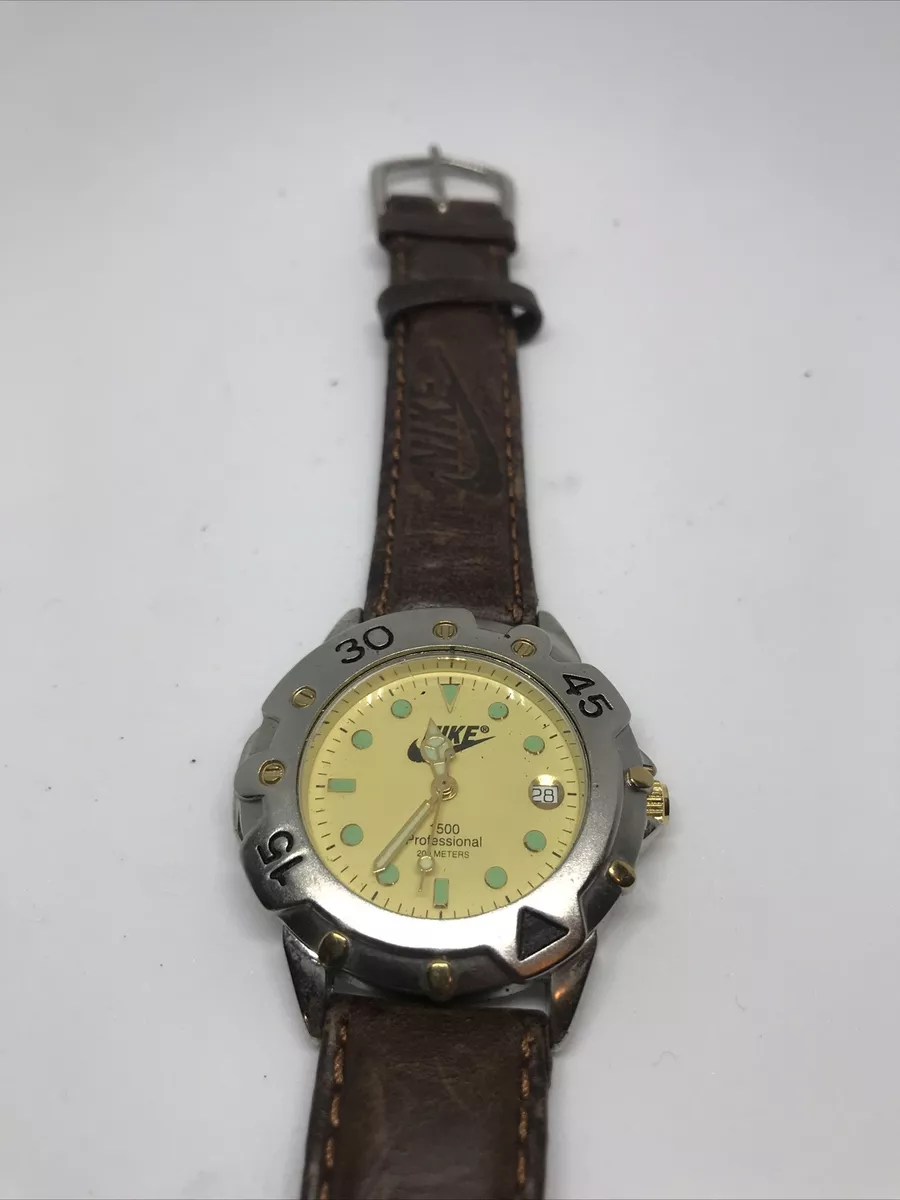 Very Rare Vintage Watch 1500 Professional 200 Meters Watch eBay