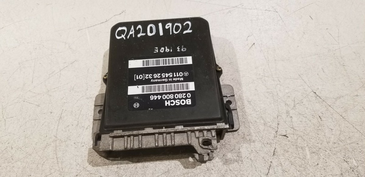 QA201902 1984-1993 MERCEDES 190E ENGINE CONTROL MODULE UNIT 