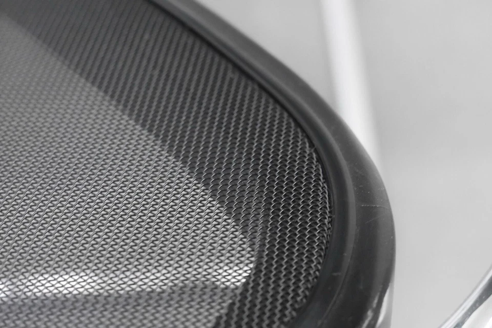 1/8 Thonet S32 N Schwarz Chrom Netz Freischwinger Stuhl Chair - Bild 3 von 4