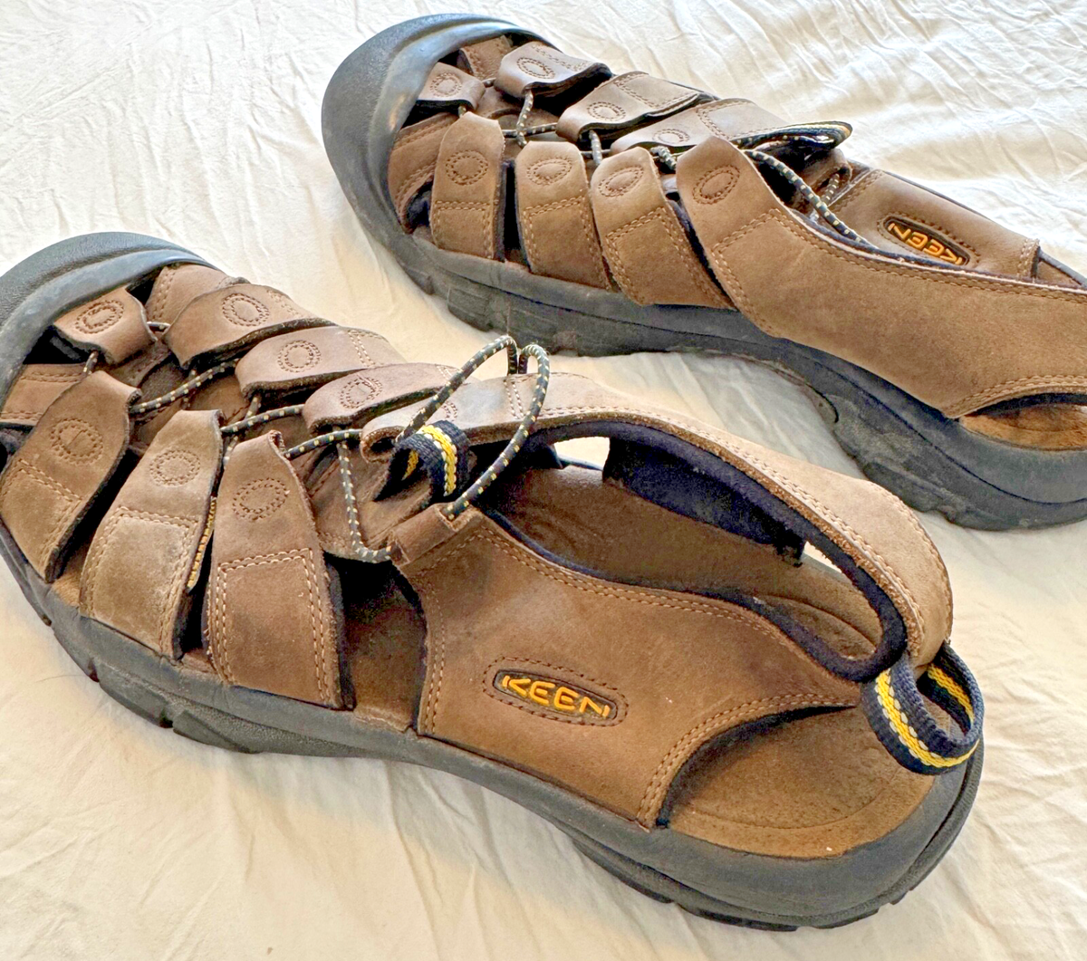 Keen anatomical foot bed KEEN UNEEK OAK BUFF | Shop at PUKAS SURF SHOP main image 3