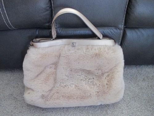 GUESS Women's Beige Rabbit Type Faux Fur Tote Bag Handbag Purse, Preowned |  eBay