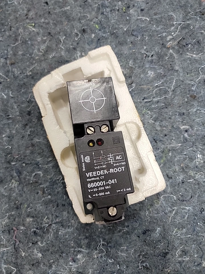 VEEDER-ROOT 660001-041 VS=25-250VAC IL=5-500 MA PROXIMITY SWITCH NIB Old Stock - Image 2 of 3